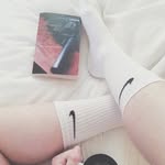 aaron - @aaronisreading - Instagram