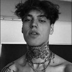 @_aaron_riddle._ - Instagram