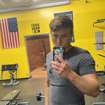 Aaron Riddle - @aaron_rid45 - Instagram
