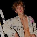 𝗔𝗮𝗿𝗼𝗻 𝗥𝗶𝗱𝗱𝗹𝗲 - @aaron.riddl.e - Instagram