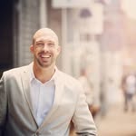 Aaron Rines - @readbetweentherines - Instagram