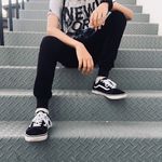 ★彡 - @aaronritzmy - Instagram