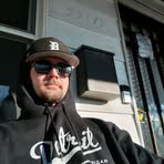 Aaron Robert - Facebook