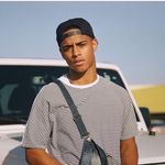 Aaron R - @aaronrolston22 - Instagram
