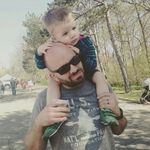 Aaron Rupp - @abrupp - Instagram