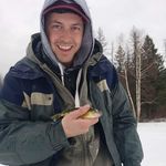 Aaron Schott - @freeheartinchrist - Instagram