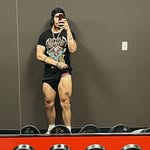 Aaron Seay - @juhcrisspy - Instagram