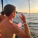 Aaron Seubert - @a_seubert - Instagram