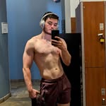 Aaron Singleton - @singlemanfit - Instagram