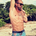 Aaron Stewart - @aaron_e_ous - Instagram
