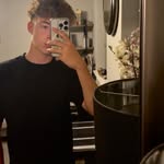 Aaron Stubbs - @aaron_.stubbs - Instagram