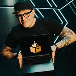 Aaron Traylor - @djaarontraylor - Instagram