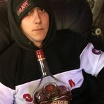 aaron vail - @a_vail21 - Instagram