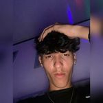 Aaron Valle - @aaron_valle7 - Instagram