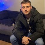 Aaron Wain - @aaron_wain98 - Instagram