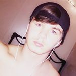 Aaron Waits - @theekiddaaronspamm - Instagram