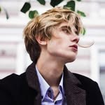 𝘼𝙖𝙧𝙤𝙣 𝙒𝙖𝙧𝙣𝙚𝙧 - @__aaron.warner - Instagram
