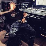 Aaron_Weed - @aaron__weed - Instagram