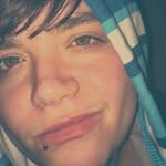 Aaron Willard - @__extra__.__account__ - Instagram