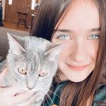 Abbey Austin - @abbacado.sunrise - Instagram