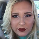 Abbey Poe - @abbeypoedoesmakeup - Instagram