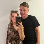 Abbey & Ross - @ournewarkhome - Instagram