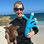 Abby Roth - @the797microbiologist - Instagram