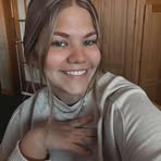 Abbey Wang - Facebook