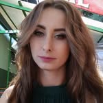 Marzena Zgnilec - @abbeyweber - Instagram
