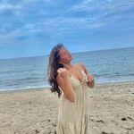 Abbi Lewis - @abbilewis - Instagram