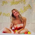 Abbie Allen - @sorry_thiswasascam - Instagram