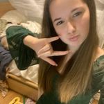 Abbie Barton - @abbieb.40 - Instagram
