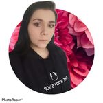Abbie Arnold - @abbies_beauty_in_a_box - Instagram