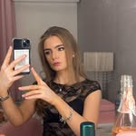@abbie.cally - Instagram