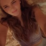 Abbigail Combs - @makalafarmer27 - Instagram