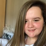 Abbie Holmes - @abbieholmes81 - Instagram