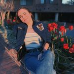 Abbie Levine - @abbie_levine - Instagram