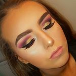 Abbie Mccarthy - @beat_makeup - Instagram