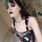 Abbie Lawren Stevenson - @iforgothowtobreathe - Instagram