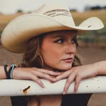 Abigail Bennett - @abbys0ul - Instagram