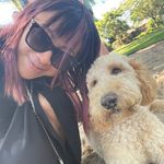 Abby Barry - @bumblebeebz - Instagram