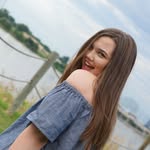 Abby Burnahm - @abbyburnhammusic - Instagram