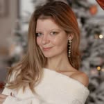 Author Abby Castle - @authorabbycastle - Instagram