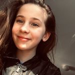 Abby Desantis - @abbysselfies_ - Instagram