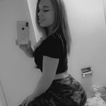 Abby Long - @angel.eyes1996 - Instagram