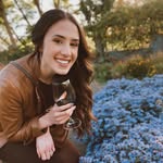 Abby Melo - @delishdemelo - Instagram