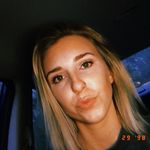 Abby Redwine - @redwine_closet_ - Instagram