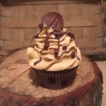 Abby Rivers - @crabby.cakes - Instagram