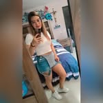 Abby Rojas - @abyyred - Instagram