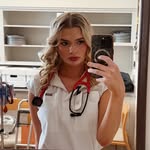 Abby Strong - @abbymaes23 - Instagram
